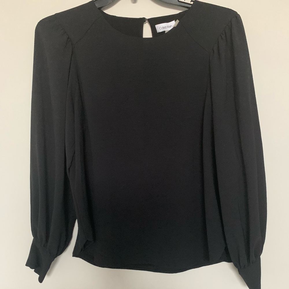 ♥️ Calvin Klein long sleeve blouse